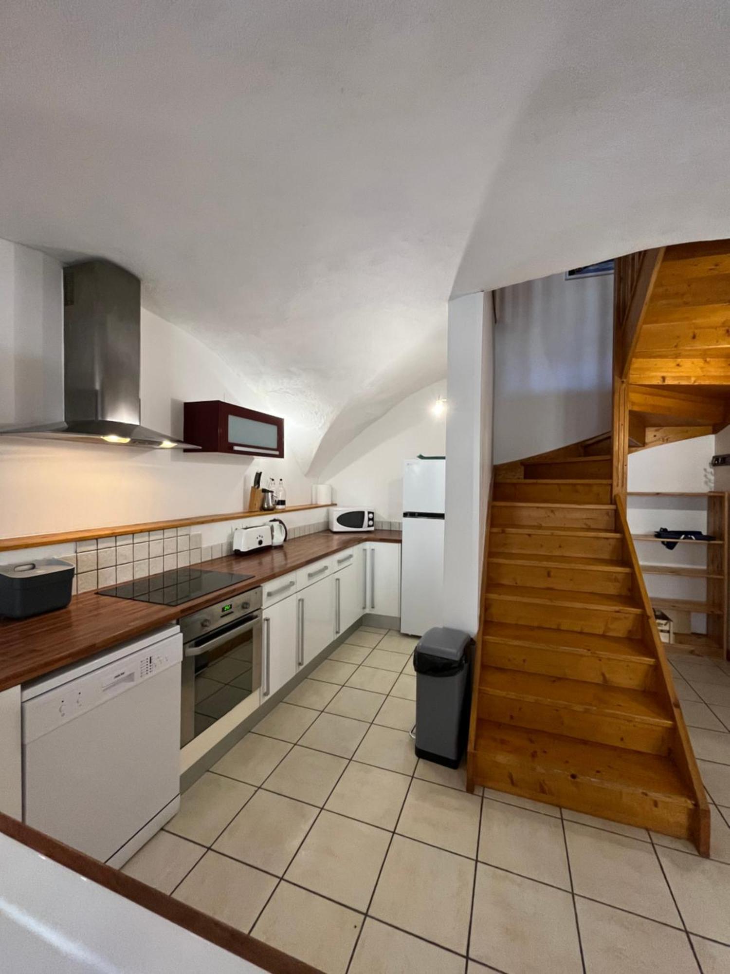 The Stable House Bourg D'Oisans -Bike/Hike/Ski Le Bourg-dʼOisans Exterior foto